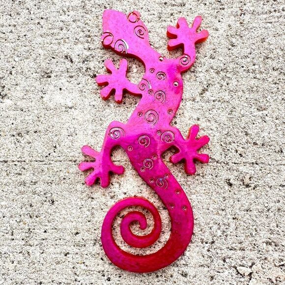 VINTAGE PINK LIZARD FIGURINE TABLE TOP OR WALL DECOR ACRYLIC 6” Ombré HANDMADE - Picture 3 of 3
